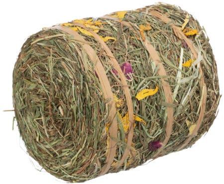 Trixie recompensă pentru rozătoare, balot de fân cu flori, 500 g