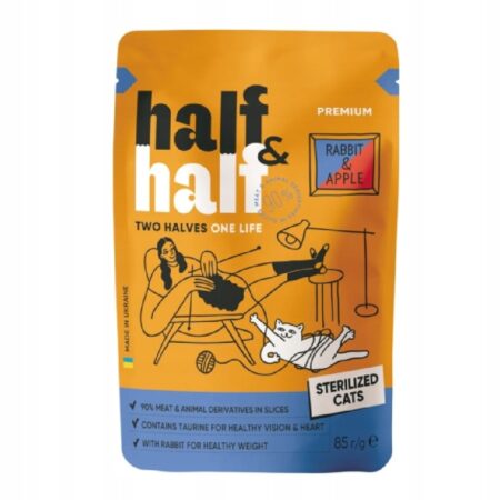 Hrană umedă Half&Half Premium pentru pisici sterilizate, cu iepure și măr în jeleu, 85 g